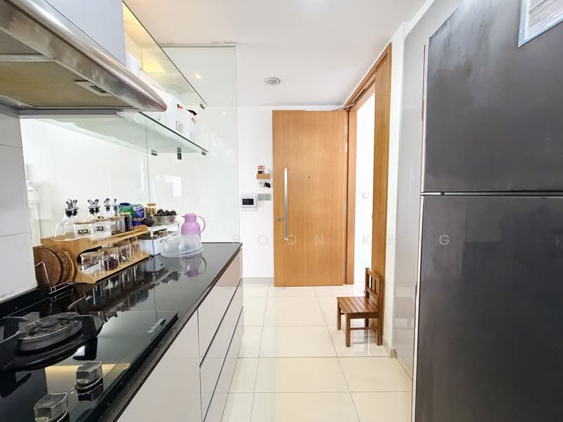 Prive, 37 Punggol Field, 2 Bedrooms, 883 sqft, Executive Condominium For Sale, by Wong Boon Keng, 500200452 - Kitchen - PropertyGuru.com.sg