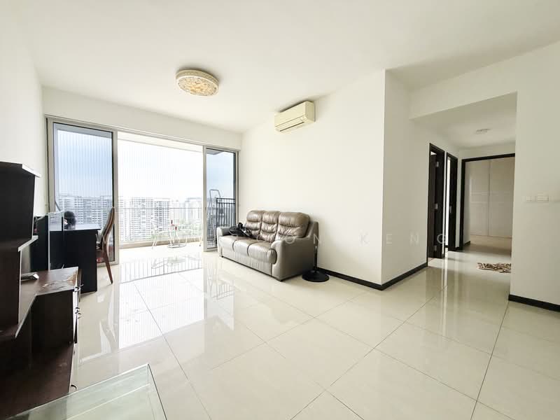 Lake Life, 12 Tao Ching Road, 3 Bedrooms, 1,033 sqft, Executive Condominium For Sale, by Wong Boon Keng, 500200457 - Living Room - PropertyGuru.com.sg