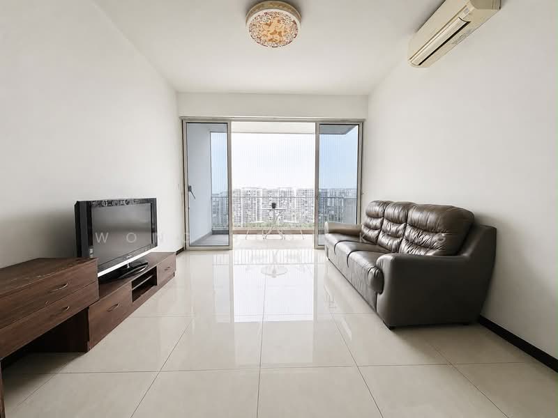 Lake Life, 12 Tao Ching Road, 3 Bedrooms, 1,033 sqft, Executive Condominium For Sale, by Wong Boon Keng, 500200457 - Living Room - PropertyGuru.com.sg