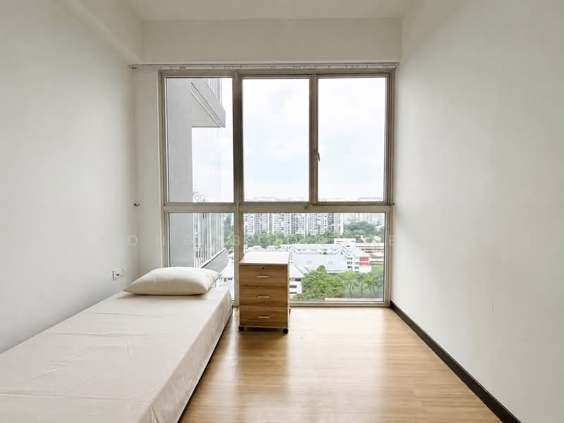 Lake Life, 12 Tao Ching Road, 3 Bedrooms, 1,033 sqft, Executive Condominium For Sale, by Wong Boon Keng, 500200457 - Bedroom - PropertyGuru.com.sg