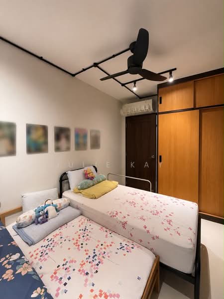 488D Choa Chu Kang Avenue 5, 488D Choa Chu Kang Avenue 5, 3 Bedrooms, 1,216 sqft, HDB Flat For Sale, by Julie Kay, 500200460 - Bedroom - PropertyGuru.com.sg