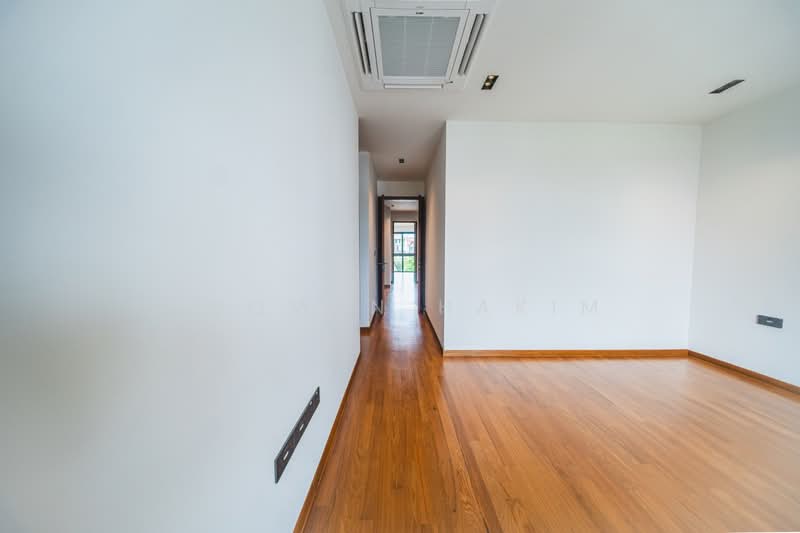 LUXURY BRAND NEW MODERN FREEHOLD, Kandis, Kandis Walk, Jalan Sankam, Jalan Janggus, 5 Bedrooms, 1,771 sqft, Terraced House For Sale, by Luqman Hakim, 500200461 - Corridor - PropertyGuru.com.sg