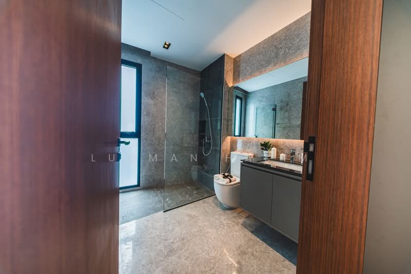 LUXURY BRAND NEW MODERN FREEHOLD, Kandis, Kandis Walk, Jalan Sankam, Jalan Janggus, 5 Bedrooms, 1,771 sqft, Terraced House For Sale, by Luqman Hakim, 500200461 - Bathroom - PropertyGuru.com.sg