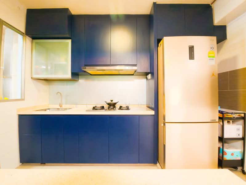 449A Bukit Batok West Avenue 9, 449A Bukit Batok West Avenue 9, 3 Bedrooms, 1,001 sqft, HDB Flat For Sale, by Elfi Muni, 500200463 - Kitchen - PropertyGuru.com.sg