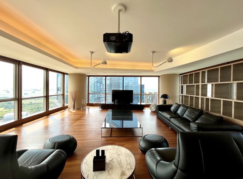 The Sail @ Marina Bay, 6 Marina Boulevard, 4 Bedrooms, 2,174 sqft, Condominium For Sale, by Eirene Phua, 500200467 - Living Room - PropertyGuru.com.sg