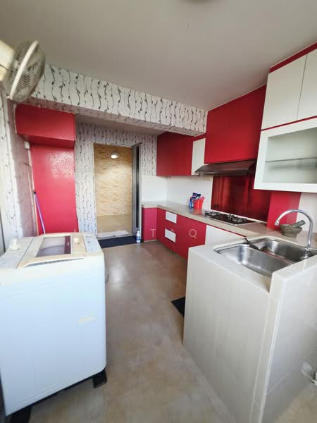 186 Boon Lay Avenue, 186 Boon Lay Avenue, 2 Bedrooms, 635 sqft, HDB Flat For Sale, by Mus Taqim, 500200471 - Kitchen - PropertyGuru.com.sg