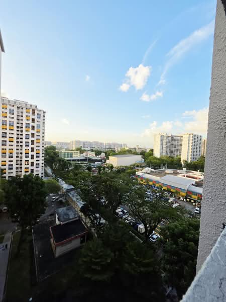 186 Boon Lay Avenue, 186 Boon Lay Avenue, 2 Bedrooms, 635 sqft, HDB Flat For Sale, by Mus Taqim, 500200471 - Exterior - PropertyGuru.com.sg