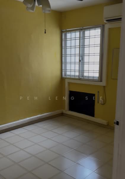153 Yishun Street 11, 153 Yishun Street 11, 2 Bedrooms, 721 sqft, HDB Flat For Sale, by Peh Leng See, 500200489 - Interior - PropertyGuru.com.sg