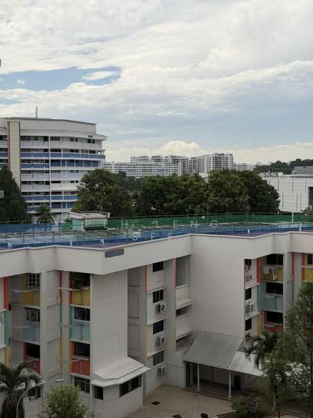 153 Yishun Street 11, 153 Yishun Street 11, Sembawang / Yishun, 2 Bedrooms, 721 sqft, HDB Flat For Sale, by Peh Leng See, 500200489 - Exterior - PropertyGuru.com.sg