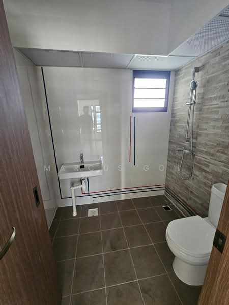 266A Kim Keat Avenue, 266A Kim Keat Avenue, Room Rental, 250 sqft, HDB Flat For Rent, by Marcus Goh, 500200494 - Bathroom - PropertyGuru.com.sg