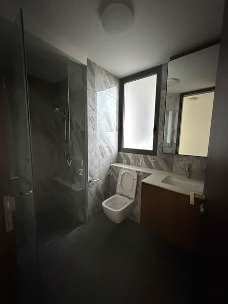 The Watergardens at Canberra, 43 Canberra Drive, 3 Bedrooms, 958 sqft, Condominium For Rent, by Vincent Zhang, 500200501 - Bathroom - PropertyGuru.com.sg