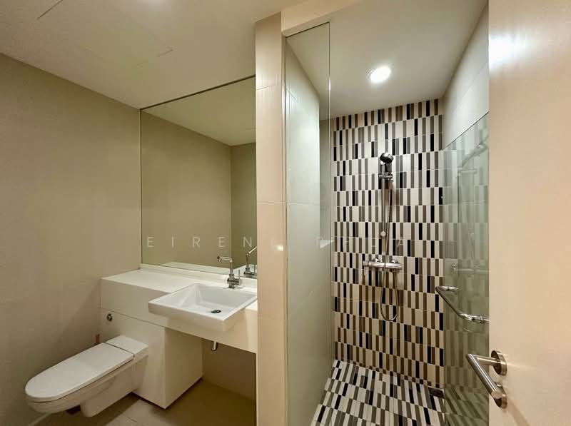 Southbank, 881 North Bridge Road, 1 Bedroom, 614 sqft, Condominium For Sale, by Eirene Phua, 500200522 - Bathroom - PropertyGuru.com.sg