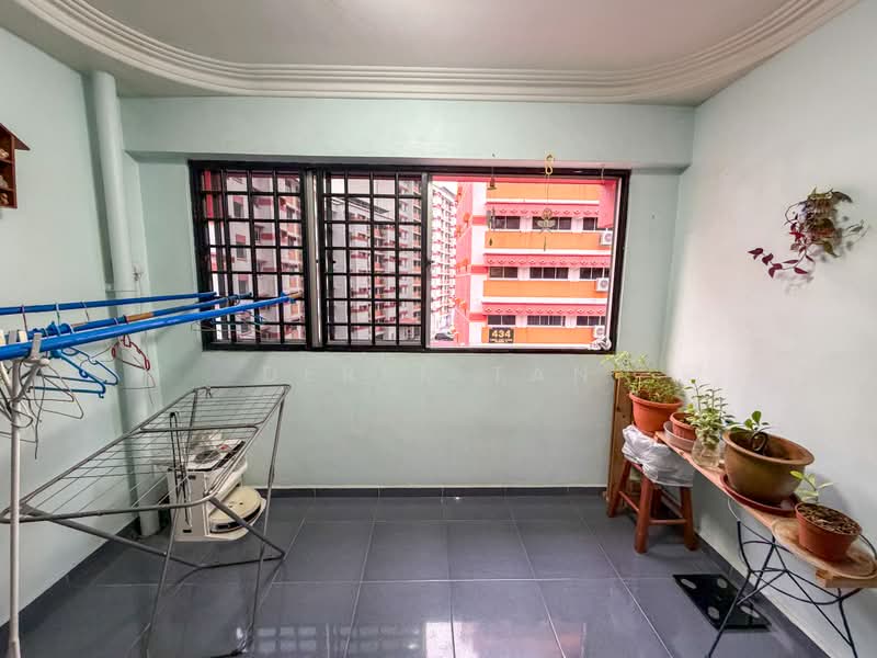 436 Choa Chu Kang Avenue 4, 436 Choa Chu Kang Avenue 4, Dairy Farm / Bukit Panjang / Choa Chu Kang, 4 Bedrooms, 1,593 sqft, HDB Flat For Sale, by Derek Tan, 500200547 - Balcony - PropertyGuru.com.sg