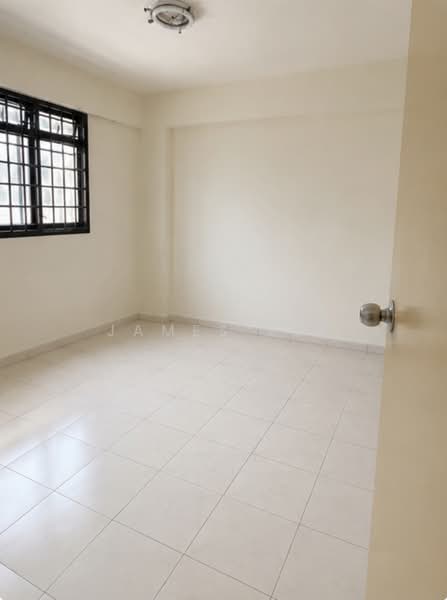 805 King George's Avenue, 805 King George's Avenue, 1 Bedroom, 474 sqft, HDB Flat For Sale, by James Lee, 500200550 - PropertyGuru.com.sg