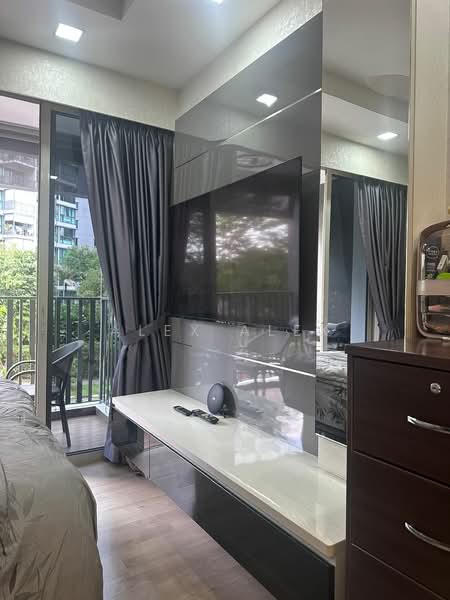 Heron Bay, 51 Upper Serangoon View, Studio, 300 sqft, Executive Condominium For Rent, by Alex Alex, 500200557 - Bedroom - PropertyGuru.com.sg
