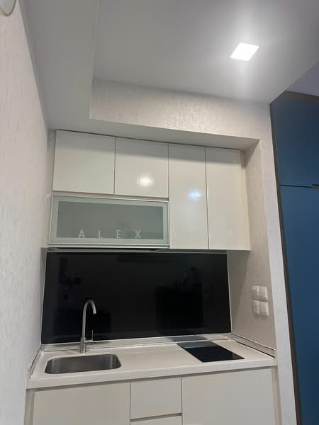 Heron Bay, 51 Upper Serangoon View, Studio, 300 sqft, Executive Condominium For Rent, by Alex Alex, 500200557 - Kitchen - PropertyGuru.com.sg