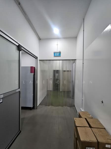 Hersing Kitchen @ Tampines, 21 Tampines Street 92, 3,871 sqft, Factory / Workshop (B2) For Rent, by Clarence Tan, 500200560 - Corridor - CommercialGuru.com.sg