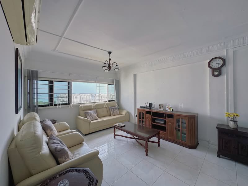 44 Marine Crescent, 44 Marine Crescent, 3 Bedrooms, 1,292 sqft, HDB Flat For Sale, by Nathaniel Oh, 500200568 - Living Room - PropertyGuru.com.sg