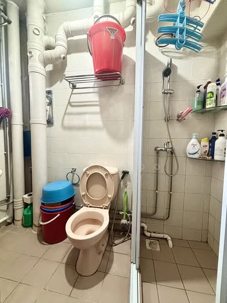 190B Rivervale Drive, 190B Rivervale Drive, Room Rental, 150 sqft, HDB Flat For Rent, by Eric Foo, 500200576 - Bathroom - PropertyGuru.com.sg
