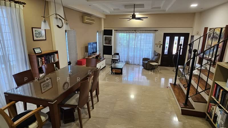 Villa Verde, Verde Crescent, 5 Bedrooms, 2,800 sqft, Terraced House For Sale, by JACOB, 500200608 - Living Room - PropertyGuru.com.sg