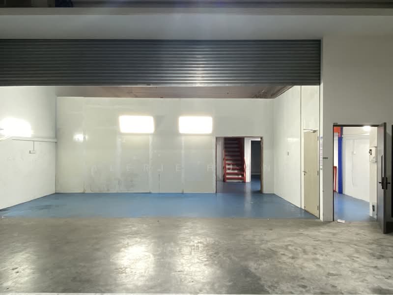 REVV, 1 Corporation Drive, 2,200 sqft, Factory / Workshop (B2) For Rent, by Alerie Huang, 500200613 - Interior - CommercialGuru.com.sg