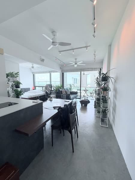 Concourse Skyline, 296 Beach Road, 1 Bedroom, 829 sqft, Condominium For Sale, by Anthea Yeo 杨丽娇, 500200635 - Living Room - PropertyGuru.com.sg