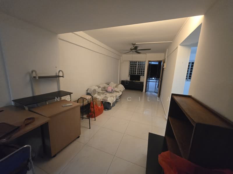 181 Ang Mo Kio Avenue 5, 181 Ang Mo Kio Avenue 5, 2 Bedrooms, 732 sqft, HDB Flat For Rent, by Ng Priscilla, 500200641 - Living Room - PropertyGuru.com.sg