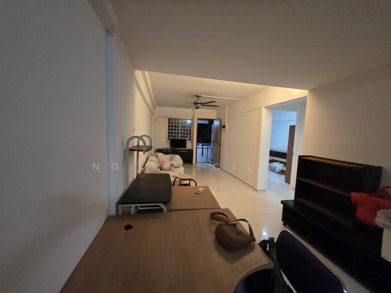 181 Ang Mo Kio Avenue 5, 181 Ang Mo Kio Avenue 5, 2 Bedrooms, 732 sqft, HDB Flat For Rent, by Ng Priscilla, 500200641 - Living Room - PropertyGuru.com.sg