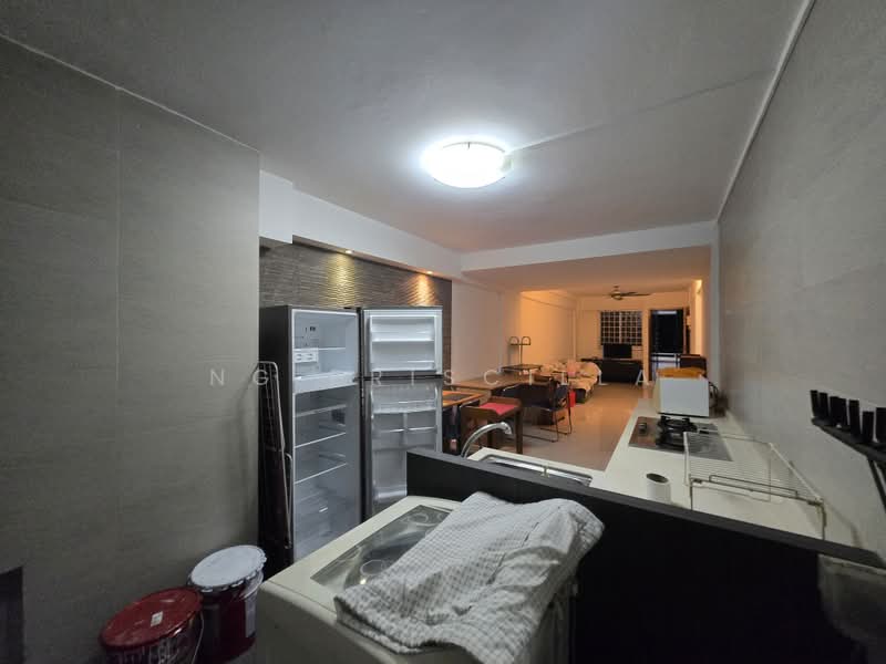 181 Ang Mo Kio Avenue 5, 181 Ang Mo Kio Avenue 5, 2 Bedrooms, 732 sqft, HDB Flat For Rent, by Ng Priscilla, 500200641 - Kitchen - PropertyGuru.com.sg