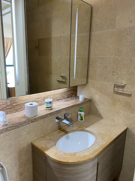 DUO Residences, 1 Fraser Street, 1 Bedroom, 646 sqft, Apartment For Rent, by Sylvester Soon, 500200659 - Bathroom - PropertyGuru.com.sg
