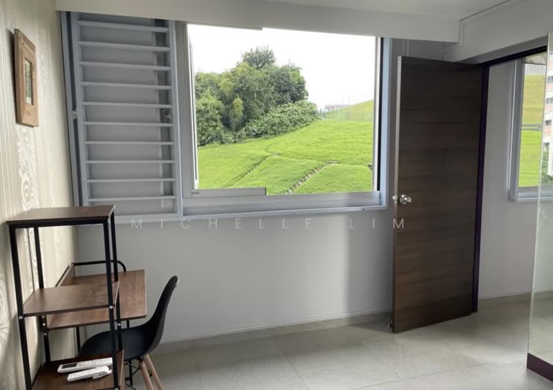 533 Bukit Batok Street 51, 533 Bukit Batok Street 51, 2 Bedrooms, 770 sqft, HDB Flat For Rent, by Michelle Lim, 500200666 - Study - PropertyGuru.com.sg