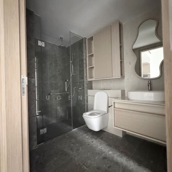 Mori, 223 Guillemard Road, 2 Bedrooms, 710 sqft, Condominium For Rent, by Eugene Tay, 500200675 - Bathroom - PropertyGuru.com.sg