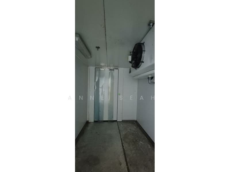 Food XChange @ Admiralty, 8A Admiralty Street, 2,700 sqft, Factory / Workshop (B2) For Sale, by Anne Seah, 500200678 - Chiller Room - CommercialGuru.com.sg