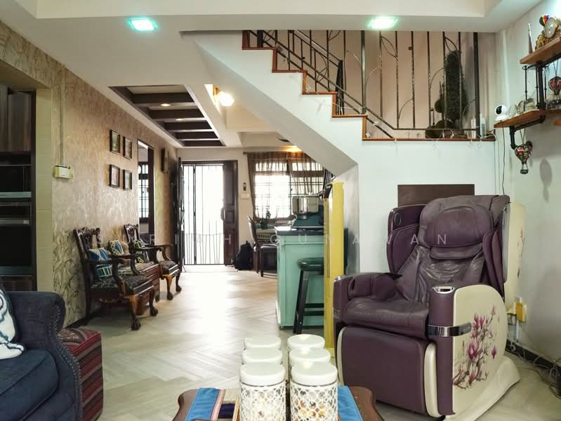 788B Woodlands Crescent, 788B Woodlands Crescent, 4 Bedrooms, 1,550 sqft, HDB Flat For Sale, by Suriah Gunawan, 500200687 - Living Room - PropertyGuru.com.sg