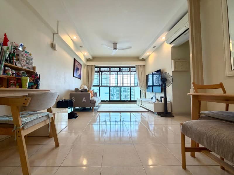 309A Anchorvale Road, 309A Anchorvale Road, 3 Bedrooms, 1,194 sqft, HDB Flat For Sale, by Isaac Chew, 500200689 - Living Room - PropertyGuru.com.sg