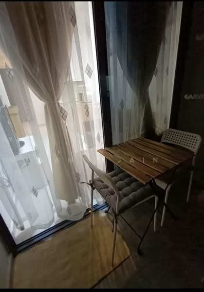 The Octet, 19 Lorong 24 Geylang, 2 Bedrooms, 431 sqft, Apartment For Rent, by Mamta Jain, 500200694 - Balcony - PropertyGuru.com.sg