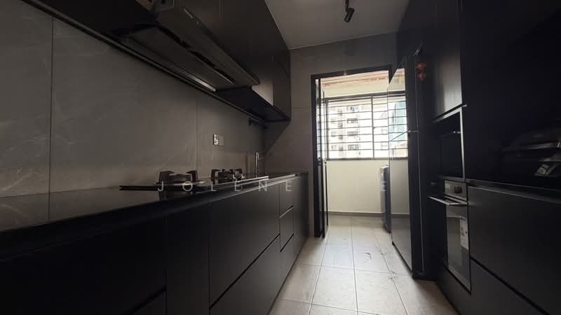 546A Segar Road, 546A Segar Road, 3 Bedrooms, 990 sqft, HDB Flat For Sale, by Jolene See, 500200697 - Kitchen - PropertyGuru.com.sg