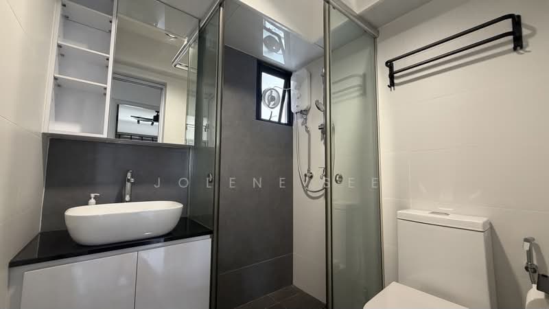 546A Segar Road, 546A Segar Road, 3 Bedrooms, 990 sqft, HDB Flat For Sale, by Jolene See, 500200697 - Bathroom - PropertyGuru.com.sg