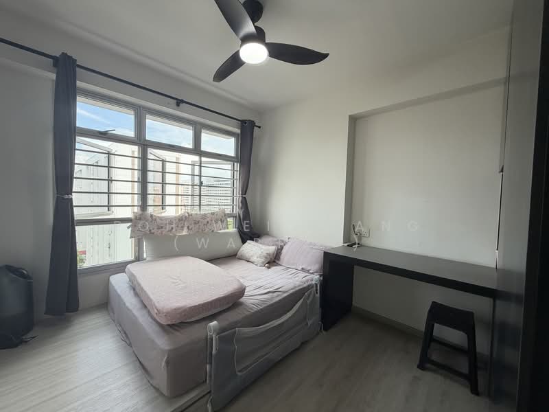 876A Tampines Avenue 8, 876A Tampines Avenue 8, 3 Bedrooms, 1,001 sqft, HDB Flat For Sale, by Poh Wei Qiang (Warren), 500200710 - Bedroom - PropertyGuru.com.sg