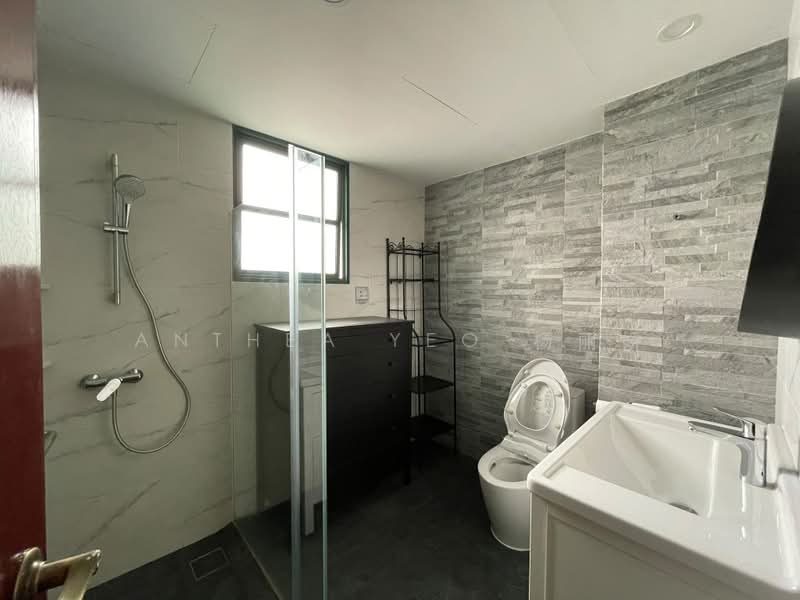 The Hillside, 341 Upper Bukit Timah Road, 3 Bedrooms, 1,313 sqft, Condominium For Rent, by Anthea Yeo 杨丽娇, 500200717 - Bathroom - PropertyGuru.com.sg