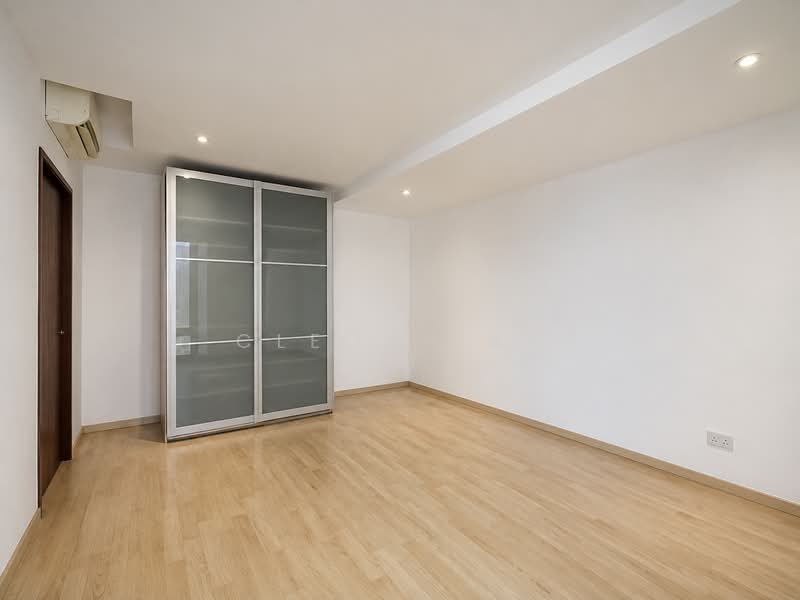 Eden Grove, , 2 Bedrooms, 1,469 sqft, Terraced House For Rent, by Cleon Tay, 500200732 - Bedroom - PropertyGuru.com.sg