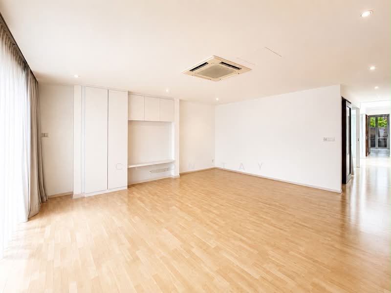 Eden Grove, Eden Grove, 2 Bedrooms, 1,469 sqft, Terraced House For Rent, by Cleon Tay, 500200732 - Living Room - PropertyGuru.com.sg