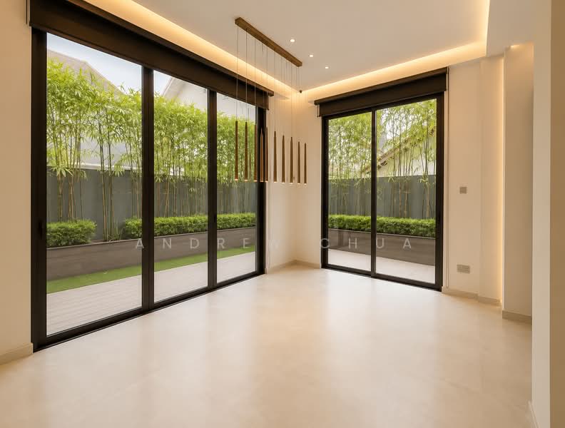 Freehold Detached, Well Renovated, 2 Storey in District 14, Siglap road, New upper changi road, frankel avenue, changi road, 4 Bedrooms, 9,001 sqft, Detached House For Sale, by Andrew Chua, 500200733 - Living Room - PropertyGuru.com.sg