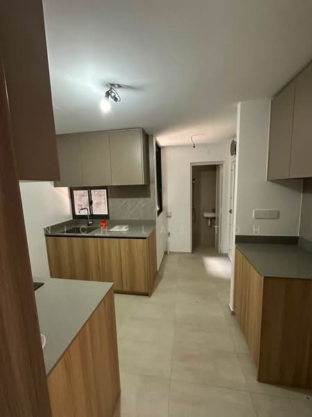 Lumina Grand, Bukit Batok West Ave. 5, 2 Bedrooms, 980 sqft, Condominium For Rent, by Nicholas Toh, 500200742 - Kitchen - PropertyGuru.com.sg