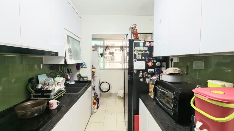 890B Tampines Avenue 1, 890B Tampines Avenue 1, 3 Bedrooms, 1,001 sqft, HDB Flat For Sale, by Pristine Lim, 500200746 - Kitchen - PropertyGuru.com.sg