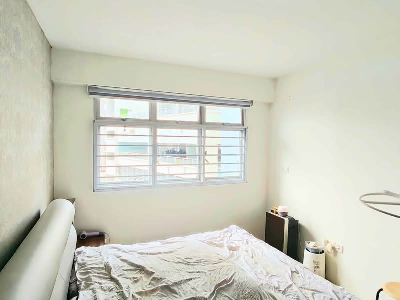 890B Tampines Avenue 1, 890B Tampines Avenue 1, 3 Bedrooms, 1,001 sqft, HDB Flat For Sale, by Pristine Lim, 500200746 - Bedroom - PropertyGuru.com.sg