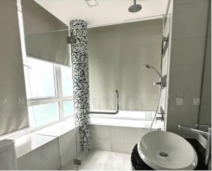 Bayou Residence, 349 Upper Paya Lebar Road, 3 Bedrooms, 904 sqft, Condominium For Rent, by Anthea Yeo 杨丽娇, 500200747 - Bathroom - PropertyGuru.com.sg