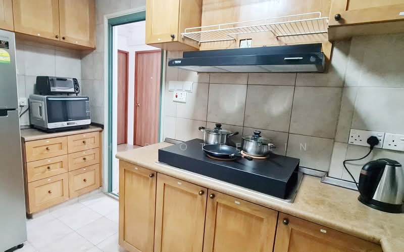 Heritage View, 10 Dover Rise, Room Rental, 200 sqft, Condominium For Rent, by Charlotte Lin, 500200752 - Kitchen - PropertyGuru.com.sg