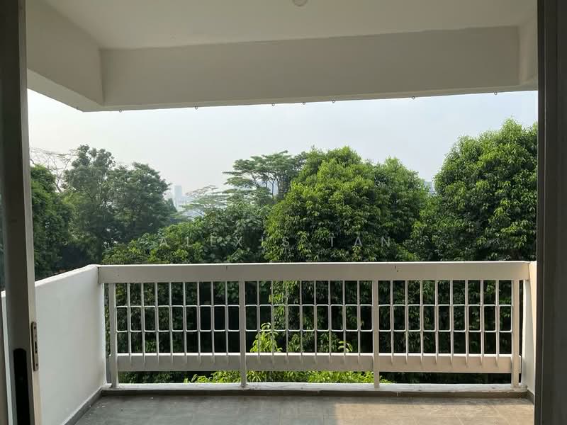 Braddell View, 10A Braddell Hill, 3 Bedrooms, 1,453 sqft, Condominium For Sale, by Alexis Tan, 500200755 - Balcony - PropertyGuru.com.sg