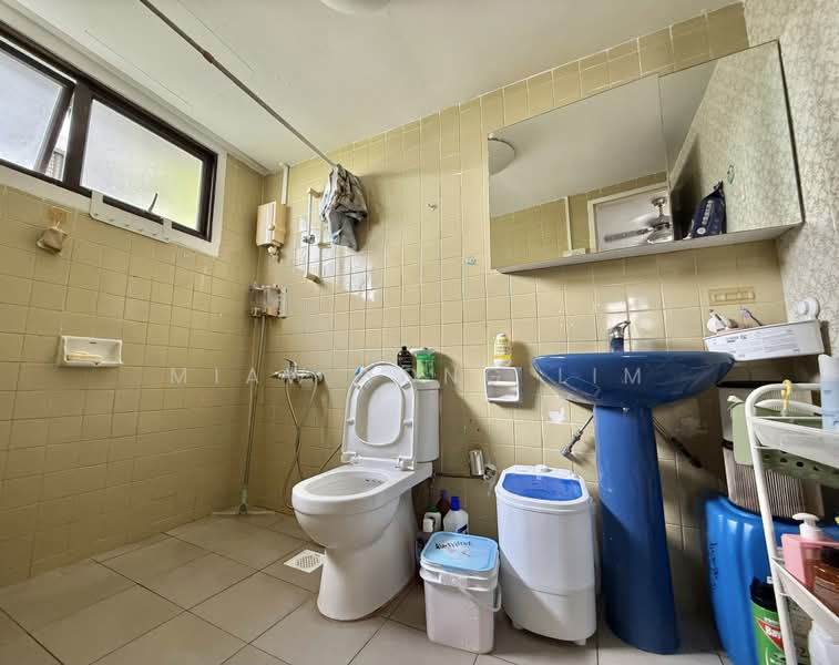 Braddell View, 10C Braddell Hill, 3 Bedrooms, 1,614 sqft, Apartment For Sale, by Miaw Yong Lim, 500200757 - Bathroom - PropertyGuru.com.sg